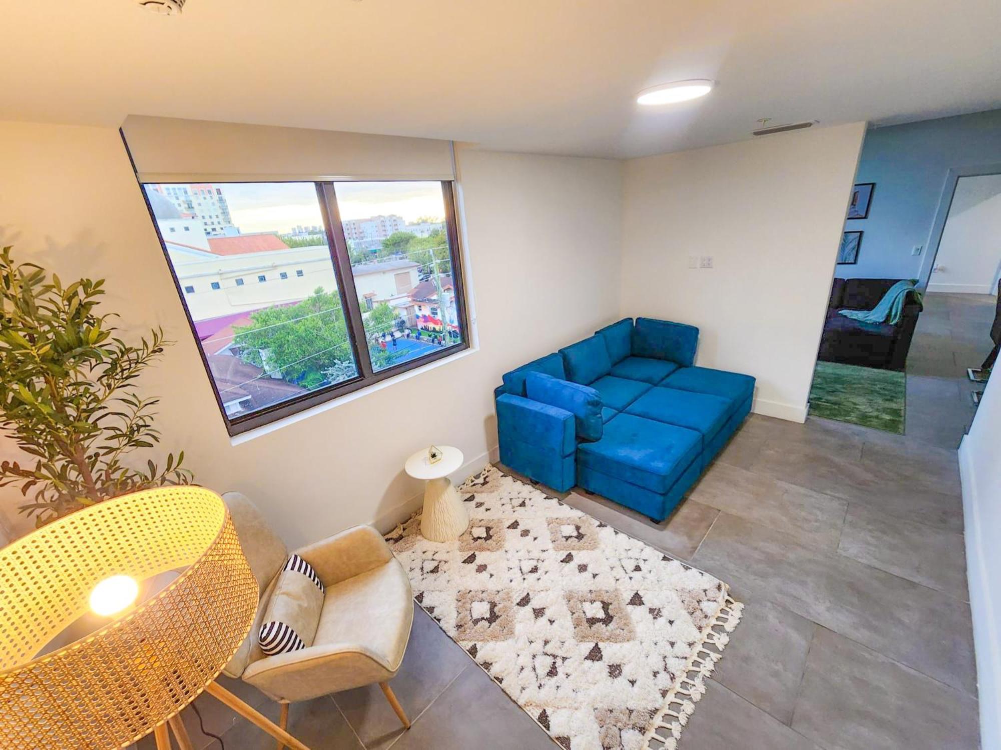 King Bed 2b 1ba Oasis Minutes To Brickell 6 Guests Apartment