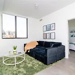 King Bed 2B 1Ba Oasis Minutes To Brickell 6 Guests
