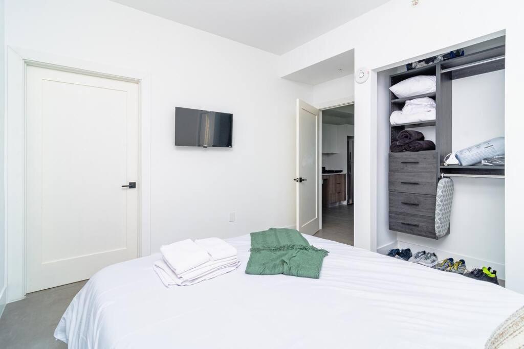 King Bed 2b 1ba Oasis Minutes To Brickell 6 Guests